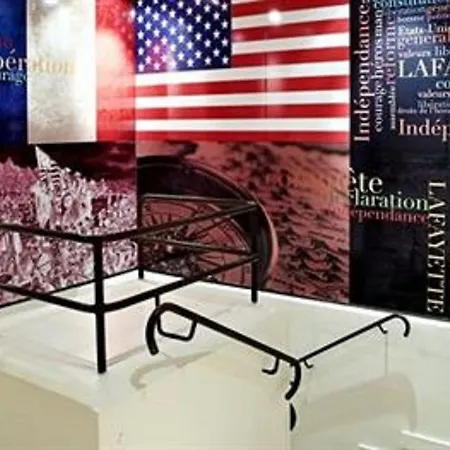New Lafayette Paris