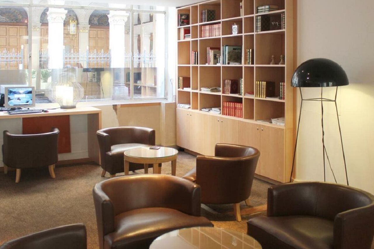 New Lafayette Hotel 4*